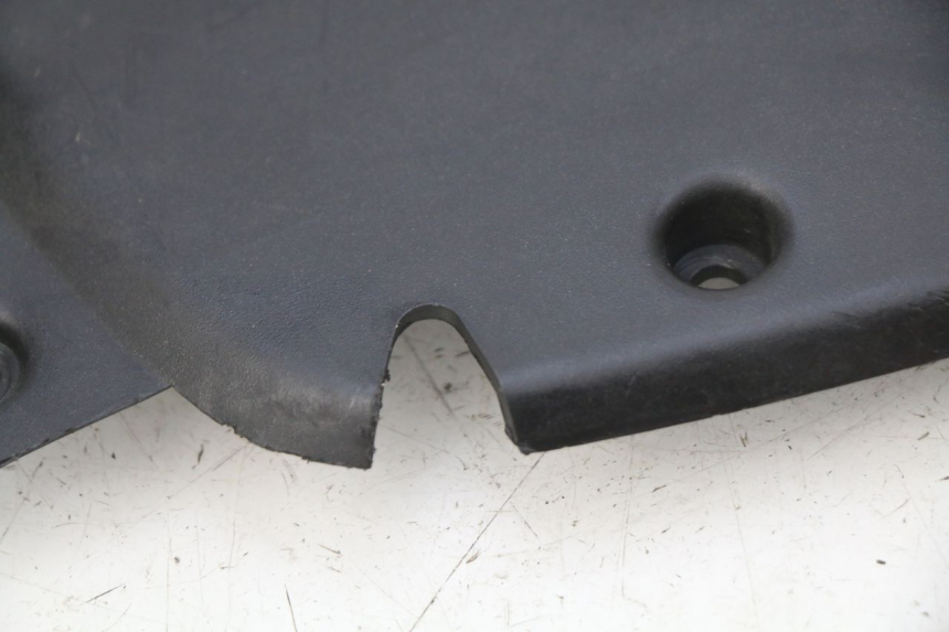 photo de PASSAGE ROUE ARRIERE GILERA NEXUS 125 (2009 - 2013) - Zoom état d’usage