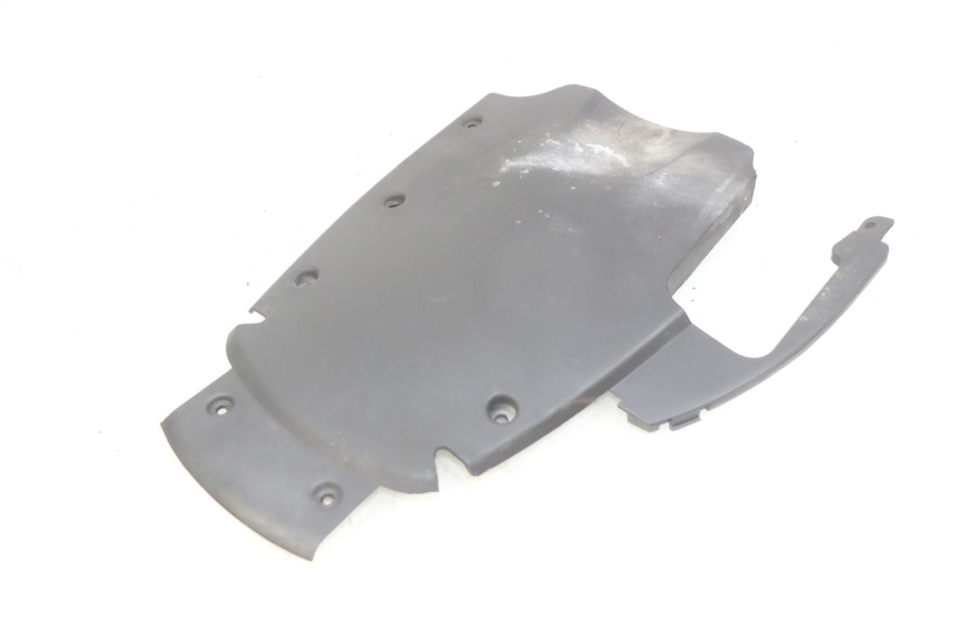 photo de PASSAGE ROUE ARRIERE GILERA NEXUS 125 (2007 - 2009) - Autre angle de vue