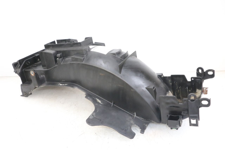 photo de PASSAGE ROUE ARRIERE HONDA NTV DEAUVILLE 650 (1998 - 2001) - Détail de la pièce