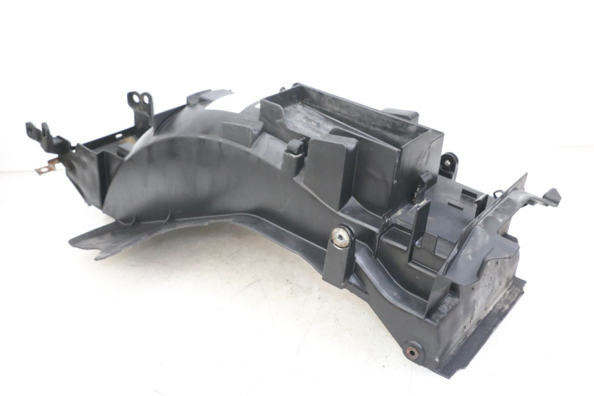 photo de PASSAGE ROUE ARRIERE HONDA NTV DEAUVILLE 650 (1998 - 2001) - Vue d’ensemble