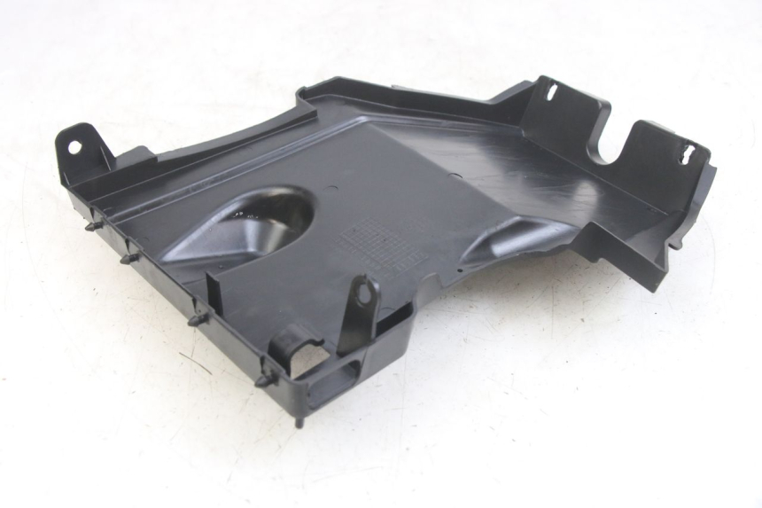 photo de PASSAGE ROUE ARRIERE SYM ORBIT 2 TS 2T 50 (2011 - 2016) - Gros plan technique