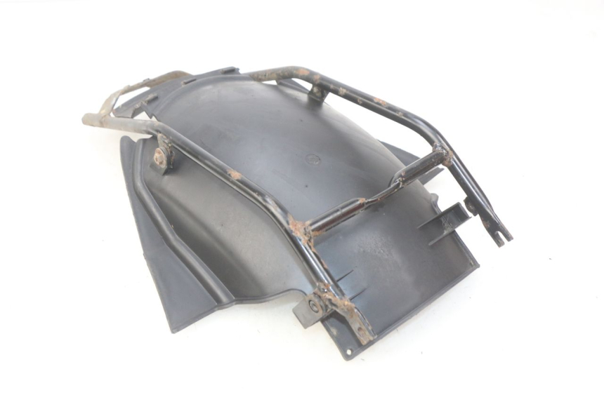 photo de PASSAGE ROUE ARRIERE KYMCO PEOPLE 250 (2004 - 2008) - Zoom état d’usage