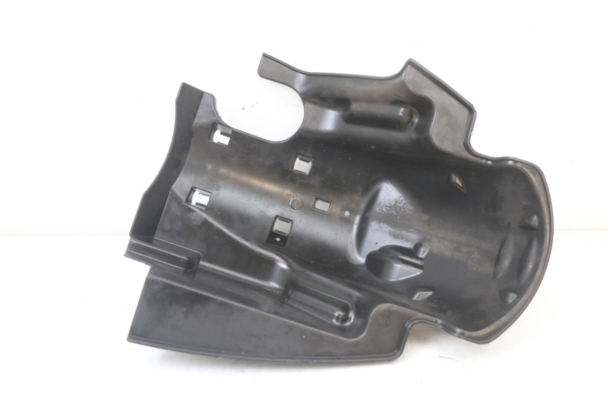 photo de PASSAGE ROUE ARRIERE PEUGEOT DJANGO 125 (2014 - 2017) - Vue d’ensemble