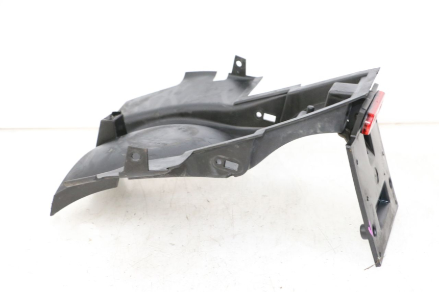 photo de PASSAGE ROUE ARRIERE PEUGEOT TKR TREKKER FURIOUS 50 (2005 - 2014) - Points de fixation