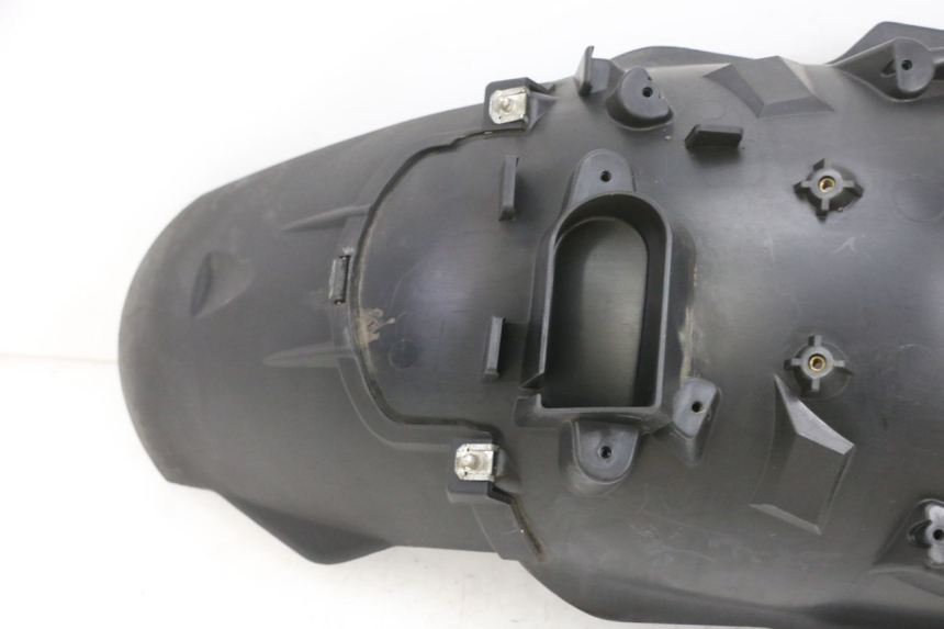 photo de PASSAGE ROUE ARRIERE BMW R RT ABS 1200 (2010 - 2014) - Marquages et références
