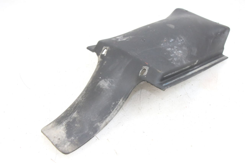 photo de PASSAGE ROUE ARRIERE GILERA RK 50 (1996 - 1999) - Autre angle de vue