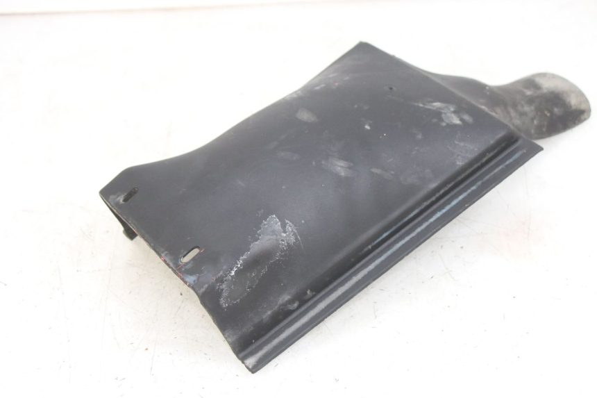 photo de PASSAGE ROUE ARRIERE GILERA RK 50 (1996 - 1999) - Vue d’ensemble