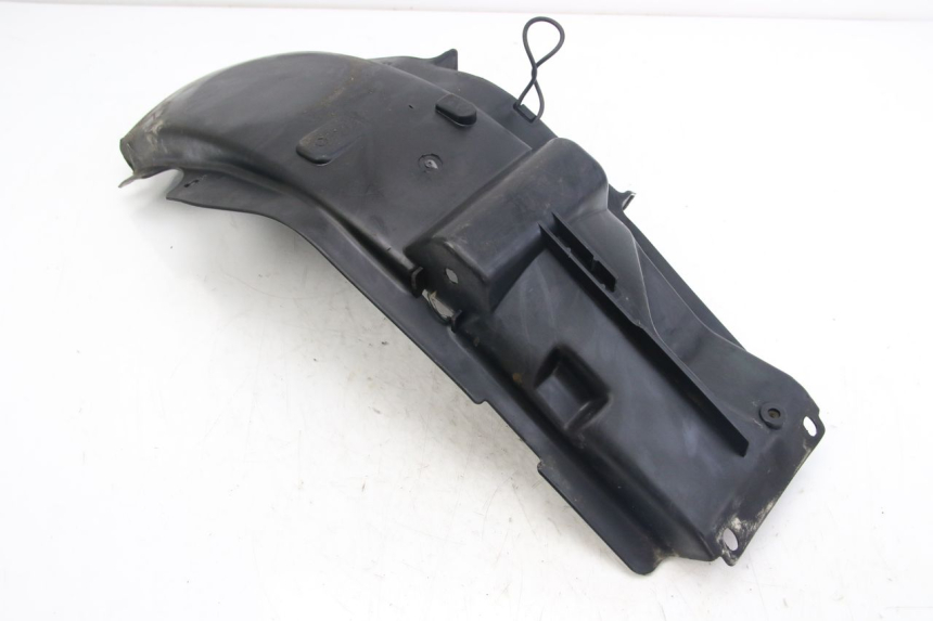 photo de PASSAGE ROUE ARRIERE HYOSUNG RT KARION 125 (2003 - 2007) - Détail de la pièce