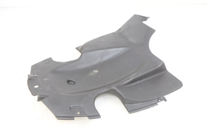 photo de PASSAGE ROUE ARRIERE APRILIA SCARABEO LIGHT 125 (2007 - 2011) - Vue d’ensemble