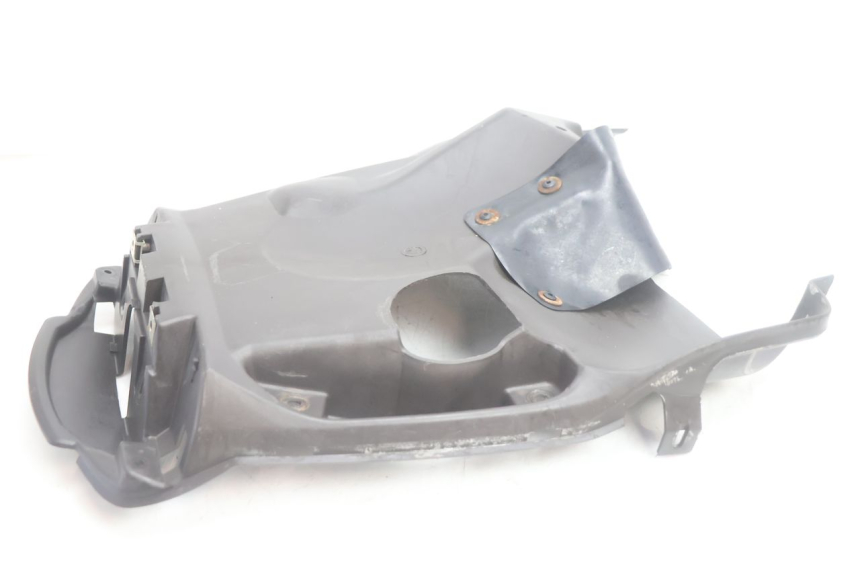 photo de PASSAGE ROUE ARRIERE YAMAHA SLIDER 50 (1999 - 2004) - Autre angle de vue