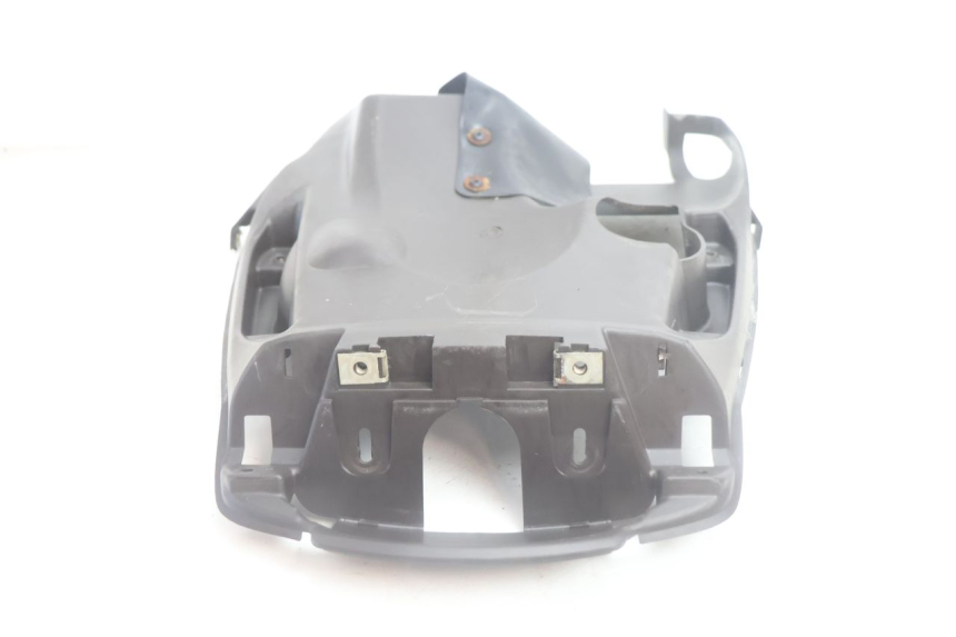 photo de PASSAGE ROUE ARRIERE YAMAHA SLIDER 50 (1999 - 2004) - Gros plan technique