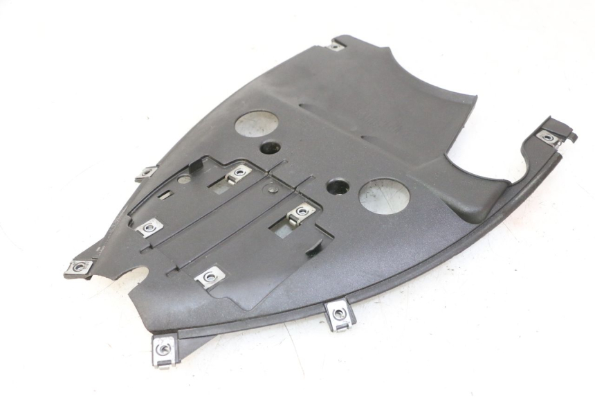 photo de PASSAGE ROUE ARRIERE APRILIA SR R 2T LC 50 (2018 - 2021) - Vue principale