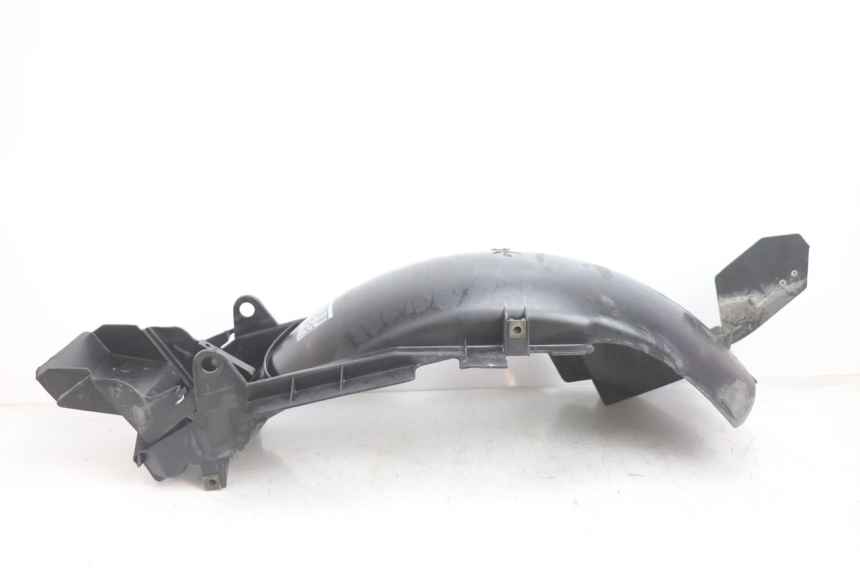 photo de PASSAGE ROUE ARRIERE HONDA ST PAN EUROPEAN 1100 (1990 - 2002) - Autre angle de vue