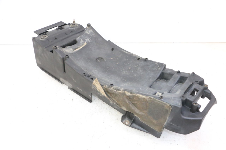 photo de PASSAGE ROUE ARRIERE KTM SUPERENDURO R 950 (2005 - 2009) - Autre angle de vue