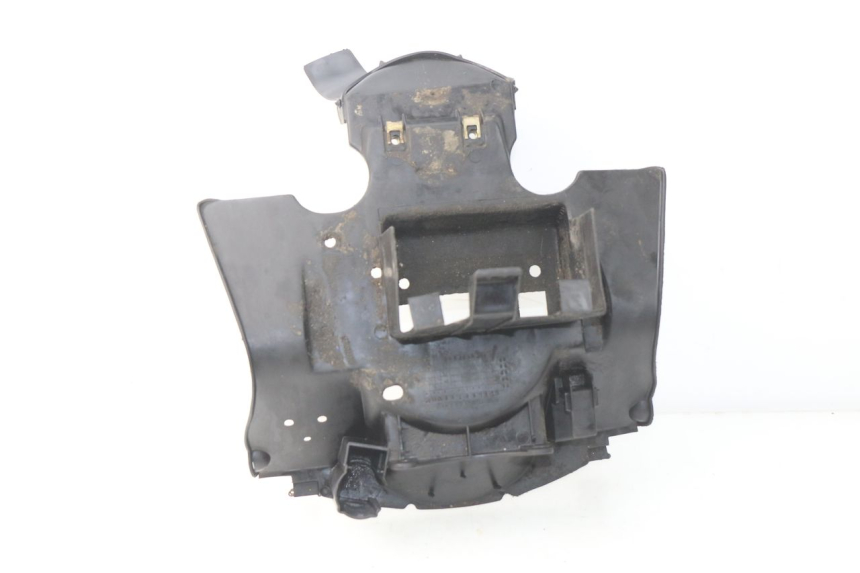 photo de PASSAGE ROUE ARRIERE PEUGEOT SV 50 (1992 - 2004) - Vue principale