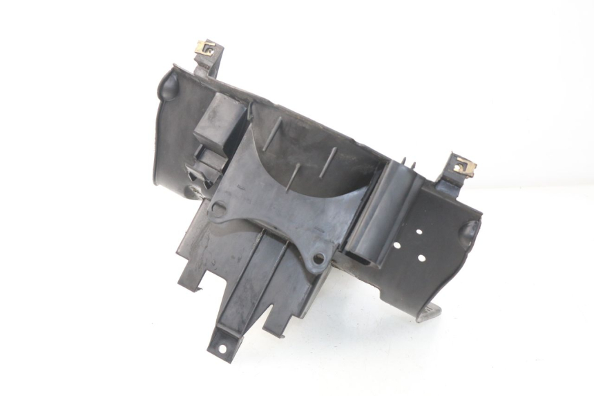 photo de PASSAGE ROUE ARRIERE PEUGEOT SV 50 (1992 - 2004) - Gros plan technique