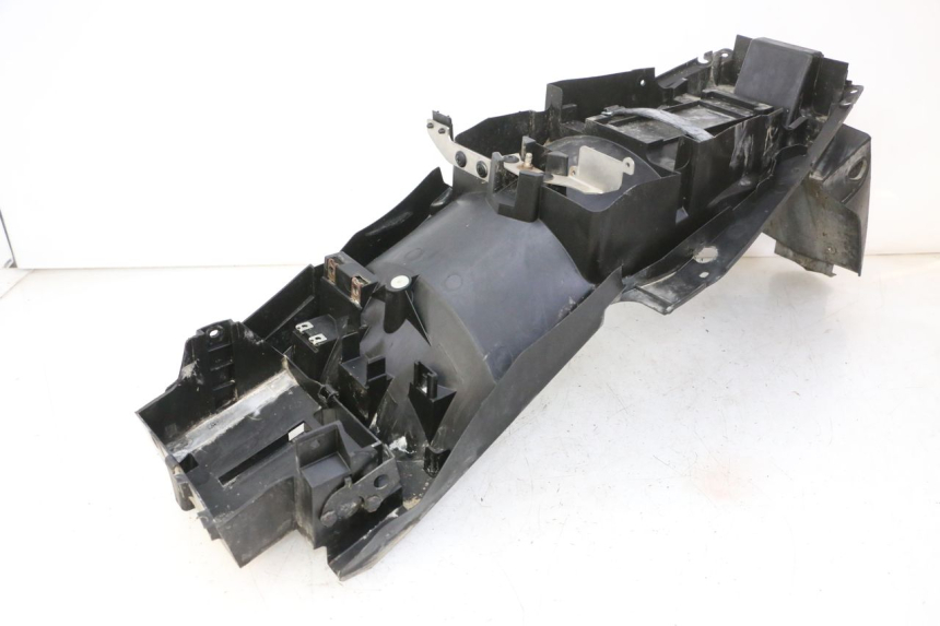 photo de PASSAGE ROUE ARRIERE YAMAHA TDM ABS 900 (2002 - 2014) - Marquages et références