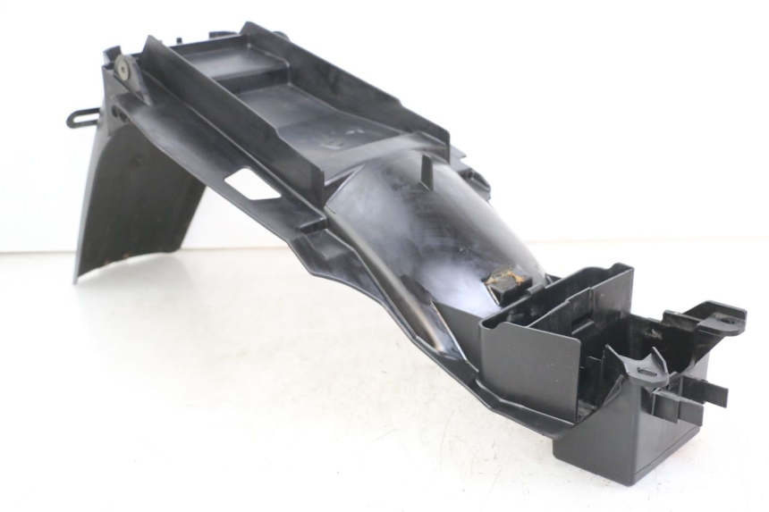 photo de PASSAGE ROUE ARRIERE YAMAHA TDR DELTABOX 125 (1997 - 2003) - Autre angle de vue