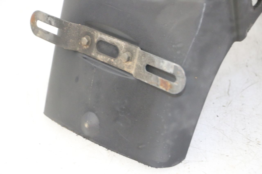 photo de PASSAGE ROUE ARRIERE YAMAHA TDR DELTABOX 125 (1997 - 2003) - Points de fixation