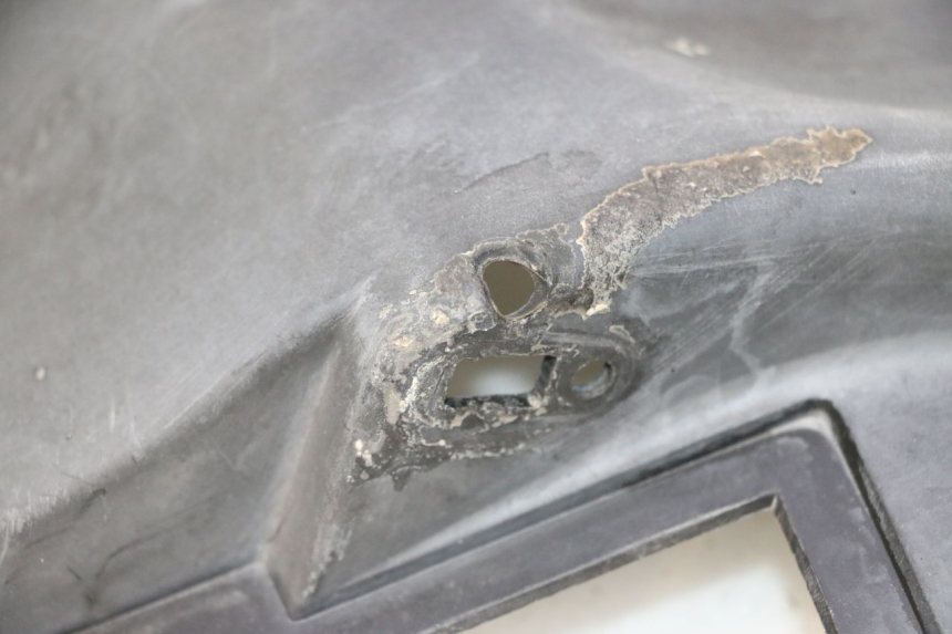 photo de PASSAGE ROUE ARRIERE PEUGEOT TKR TREKKER FURIOUS 50 (2005 - 2014) - Détail de la pièce