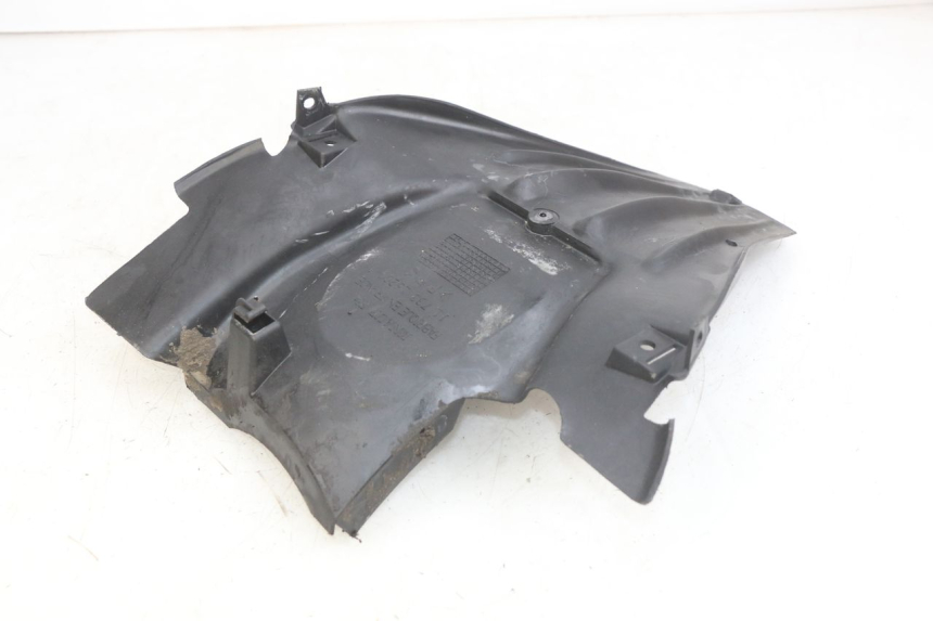 photo de PASSAGE ROUE ARRIERE PEUGEOT TREKKER 50 (1998 - 2004) - Zoom état d’usage