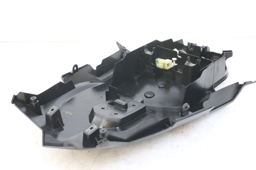 photo de PASSAGE ROUE ARRIERE KAWASAKI VERSYS ABS 650 (2015 - 2018) - Détail de la pièce