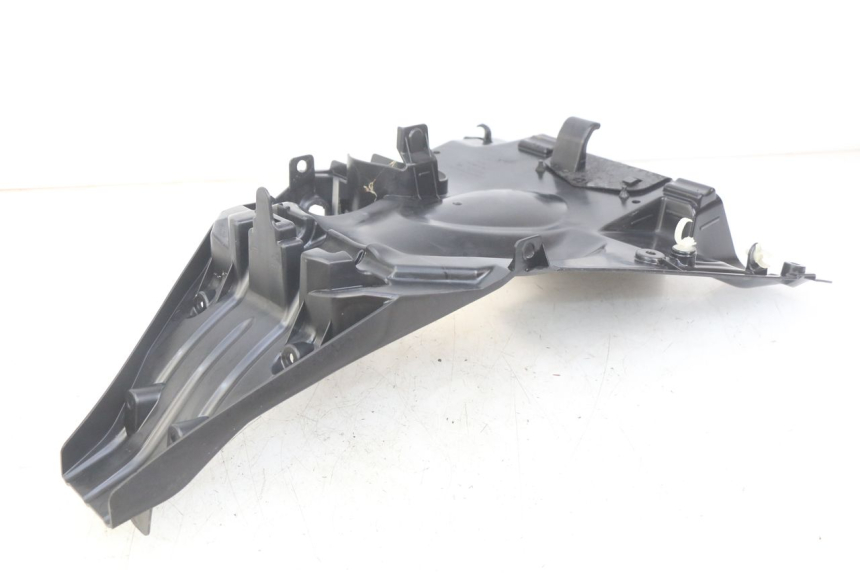 photo de PASSAGE ROUE ARRIERE HONDA VISION NSC R 50 (2013 - 2015) - Vue d’ensemble