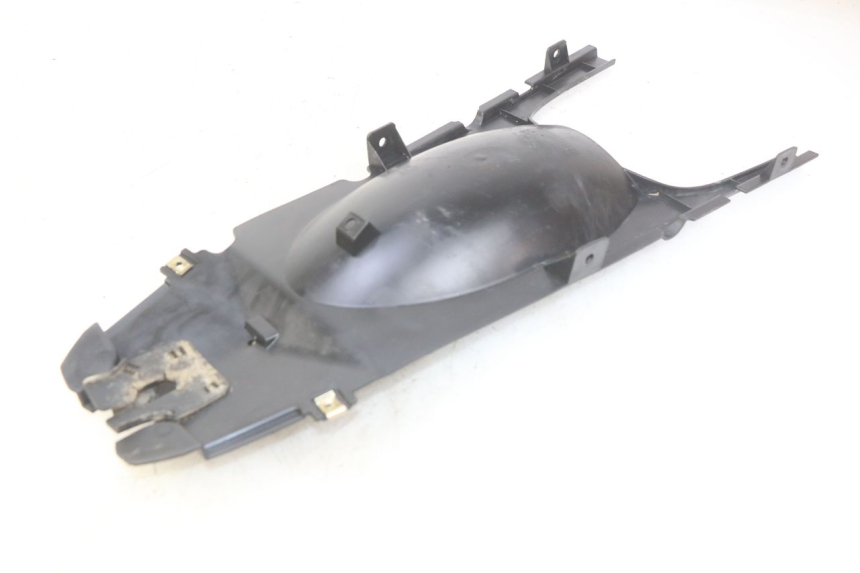 photo de PASSAGE ROUE ARRIERE SYM WOLF SB 125 (2011 - 2018) - Autre angle de vue