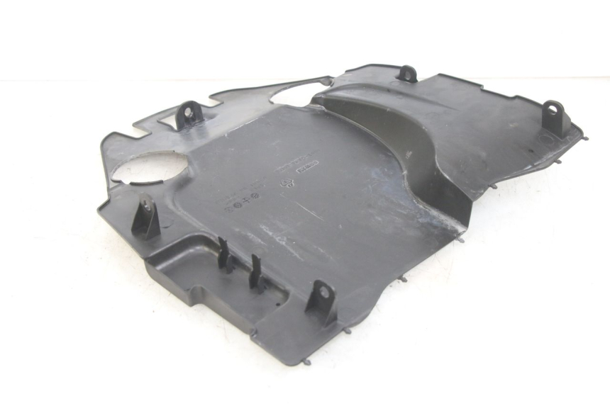 photo de PASSAGE ROUE ARRIERE KYMCO X-CITING XCITING 400 (2014 - 2018) - Détail de la pièce