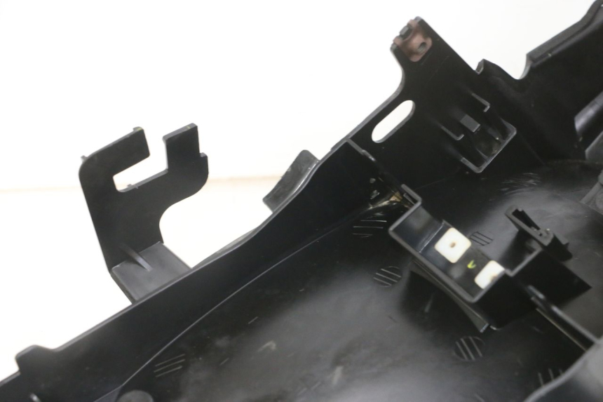 photo de PASSAGE ROUE ARRIERE YAMAHA XJ6 ABS 600 (2008 - 2016) - Marquages et références