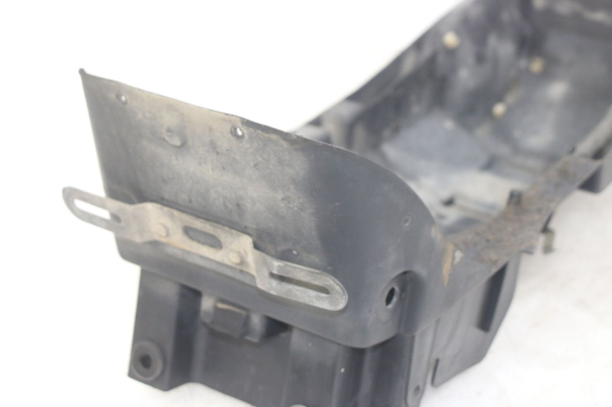 photo de PASSAGE ROUE ARRIERE YAMAHA XJN DIVERSION 600 (2000 - 2003) - Zoom état d’usage