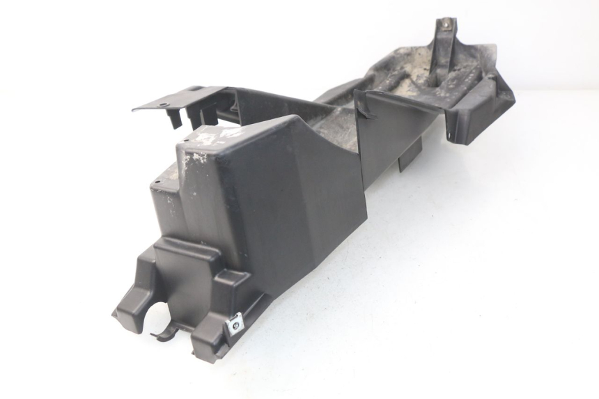 photo de PASSAGE ROUE ARRIERE HONDA XLV VARADERO 125 (2000 - 2006) - Zoom état d’usage