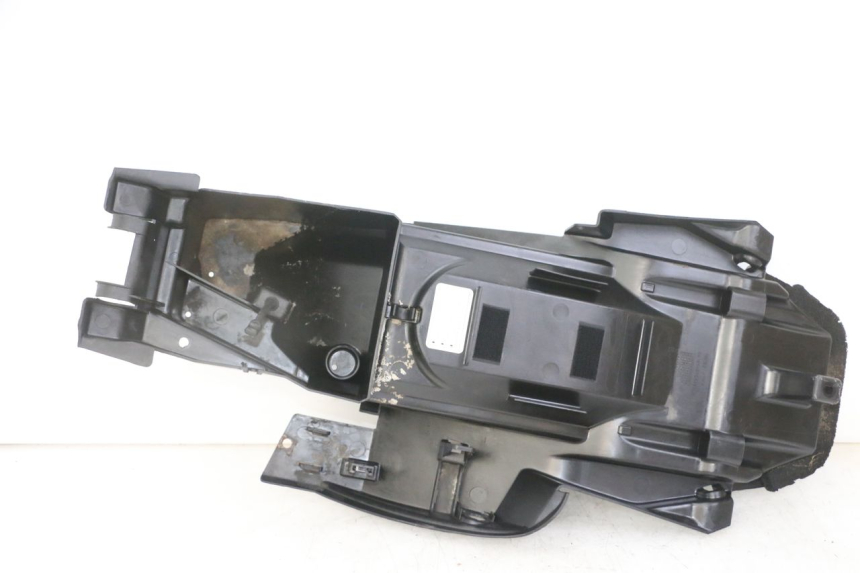 photo de PASSAGE ROUE ARRIERE HONDA XLV VARADERO 125 (2000 - 2006) - Vue principale