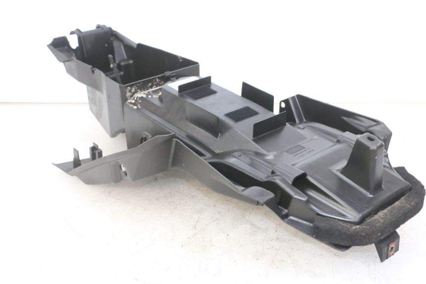 photo de PASSAGE ROUE ARRIERE HONDA XLV VARADERO 125 (2000 - 2006) - Pièce contrôlée