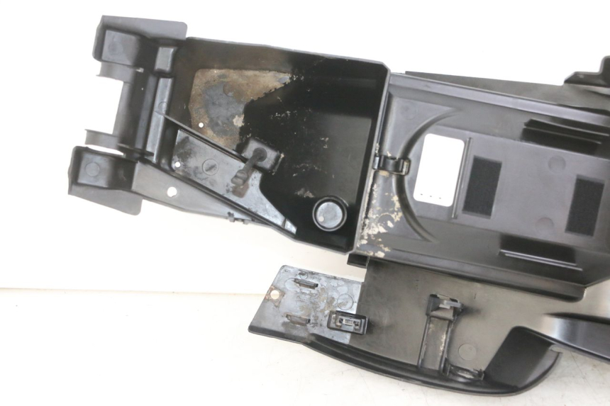 photo de PASSAGE ROUE ARRIERE HONDA XLV VARADERO 125 (2000 - 2006) - Marquages et références