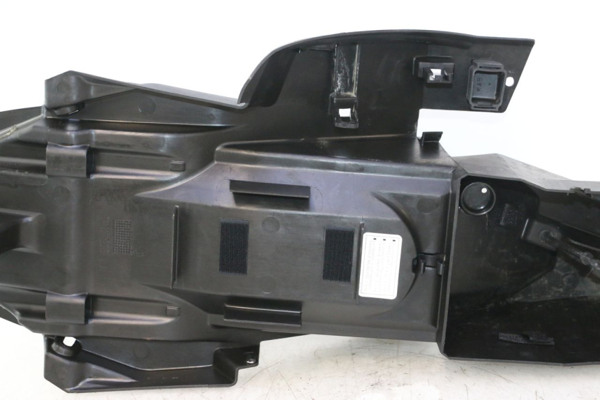 photo de PASSAGE ROUE ARRIERE HONDA XLV VARADERO 125 (2007 - 2012) - Détails caractéristiques