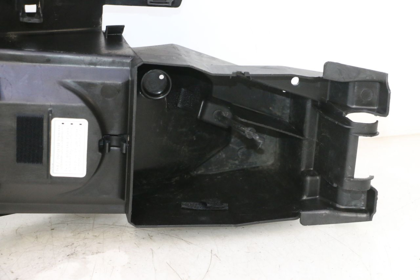 photo de PASSAGE ROUE ARRIERE HONDA XLV VARADERO 125 (2007 - 2012) - Zoom composants