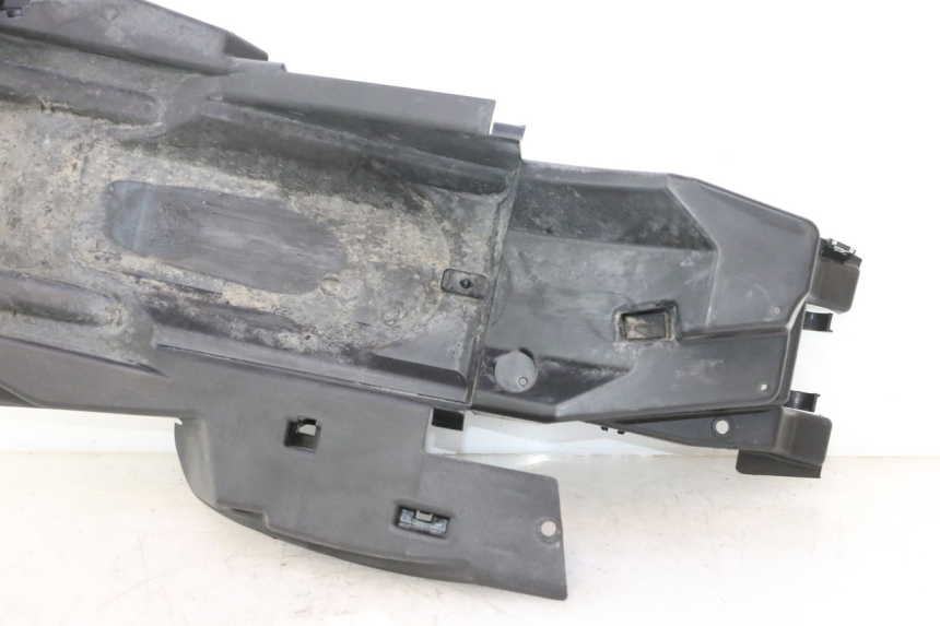 photo de PASSAGE ROUE ARRIERE HONDA XLV VARADERO 125 (2007 - 2012) - État de surface