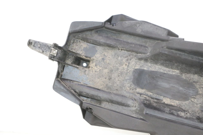 photo de PASSAGE ROUE ARRIERE HONDA XLV VARADERO 125 (2007 - 2012) - Pièce contrôlée