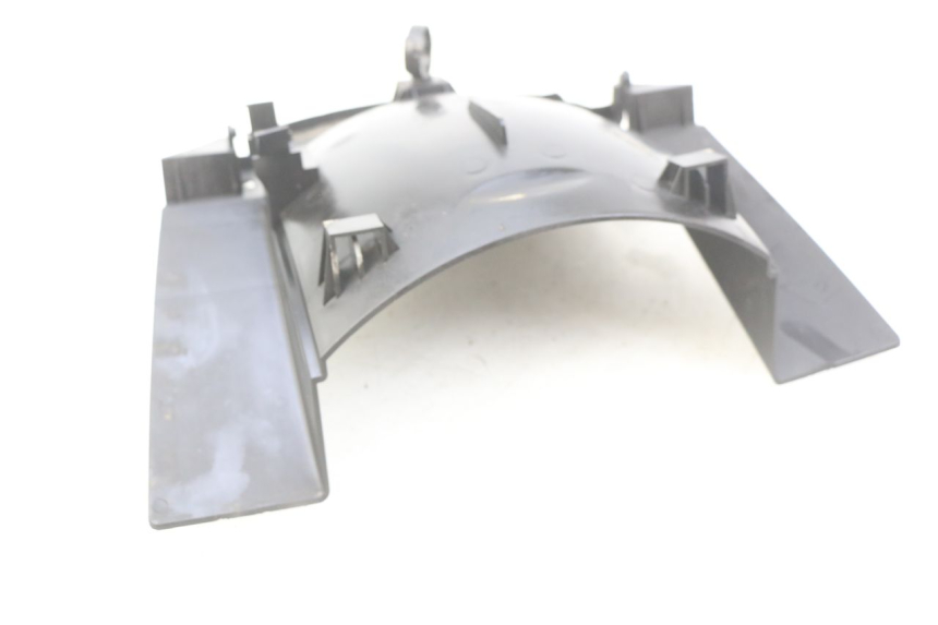 photo de PASSAGE ROUE ARRIERE YAMAHA XP T-MAX TMAX ABS 500 (2004 - 2007) - Autre angle de vue