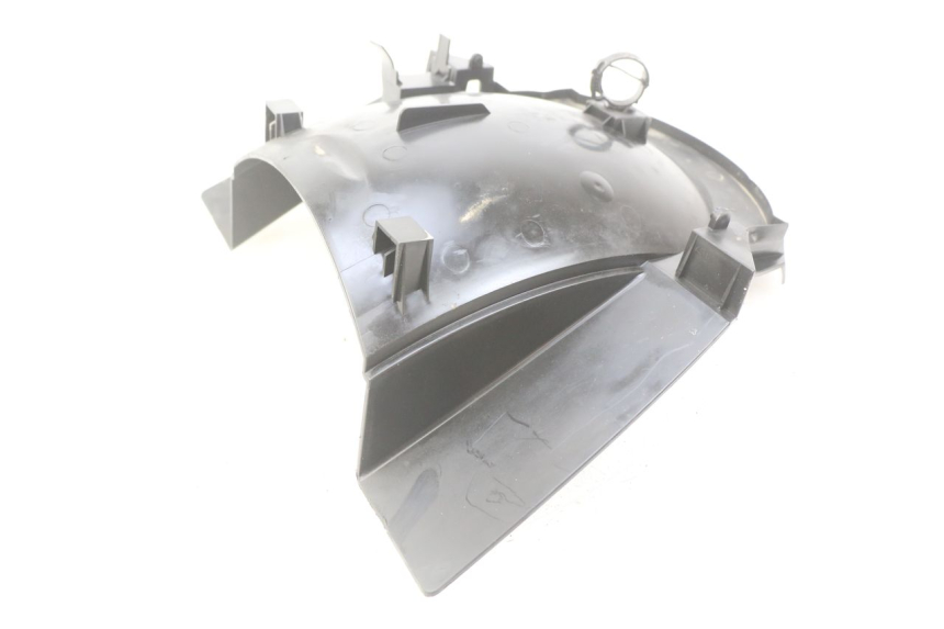 photo de PASSAGE ROUE ARRIERE YAMAHA XP T-MAX TMAX ABS 500 (2004 - 2007) - Gros plan technique