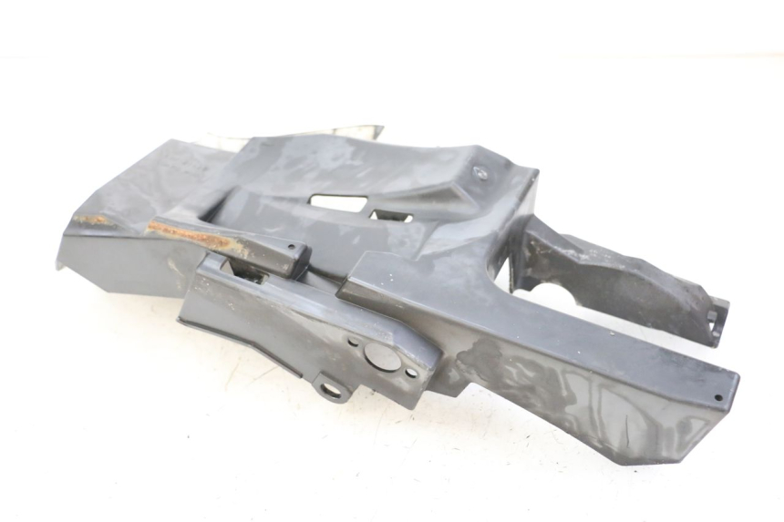 photo de PASSAGE ROUE ARRIERE YAMAHA FZ6 FAZER S2 600 (2007 - 2011) - Vue d’ensemble