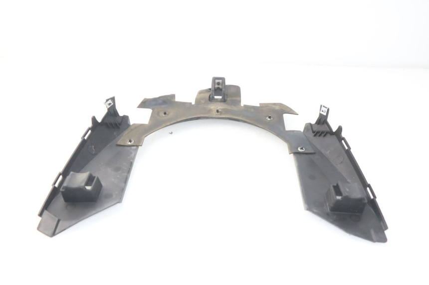 photo de PASSAGE ROUE ARRIERE YAMAHA YP X-MAX XMAX 400 (2014 - 2017) - Zoom état d’usage