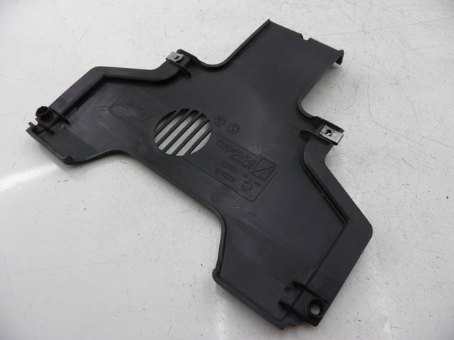 photo de PASSAGE ROUE AVANT PIAGGIO MP3 RL 125 (2006 - 2014) - Zoom état d’usage