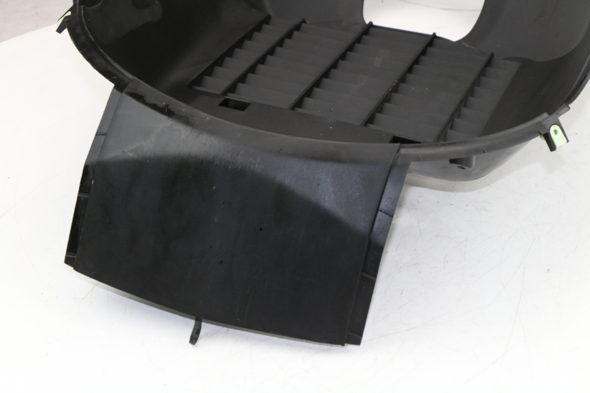 photo de PASSAGE ROUE AVANT PEUGEOT SATELIS COMPRESSOR K15 125 (2006 - 2009) - Focus structure