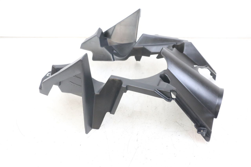 photo de PASSAGE ROUE AVANT YAMAHA AEROX 2T 50 (2013 - 2017) - Vue produit