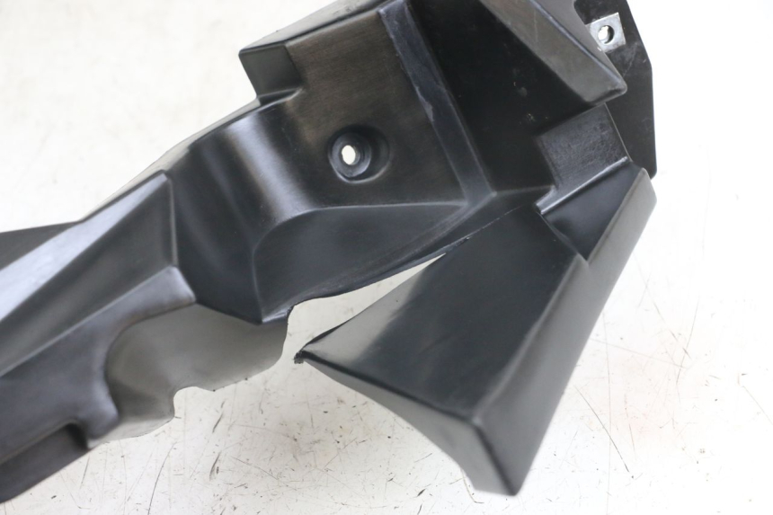 photo de PASSAGE ROUE AVANT YAMAHA AEROX 2T 50 (2013 - 2017) - Zoom état d’usage