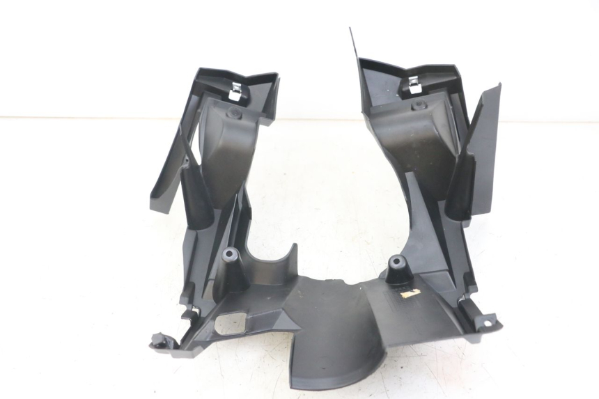 photo de PASSAGE ROUE AVANT YAMAHA AEROX 2T 50 (2013 - 2017) - État de surface