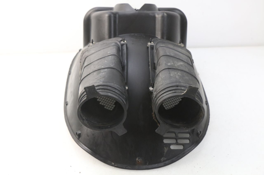 photo de PASSAGE ROUE AVANT APRILIA ATLANTIC 125 (2003 - 2009) - Vue d’ensemble