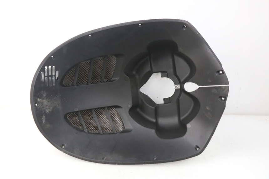 photo de PASSAGE ROUE AVANT APRILIA ATLANTIC 125 (2003 - 2009) - Gros plan technique